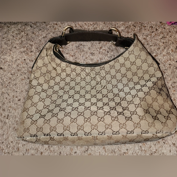 Gucci Hobo Bag - Picture 2 of 9